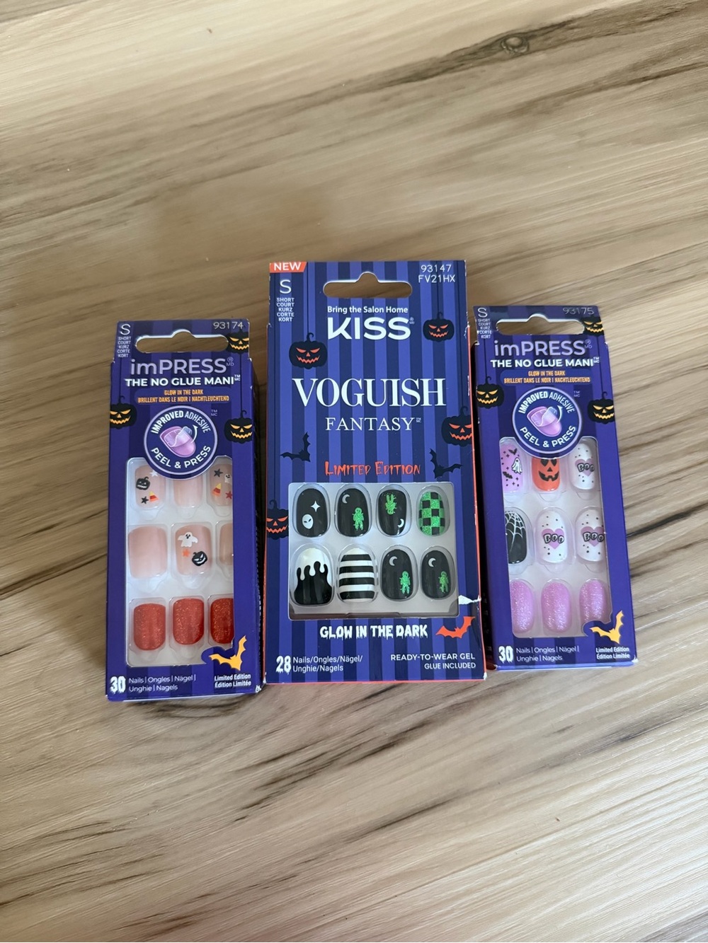 New Kiss/ Impress 3 bundle limited edition halloween nails